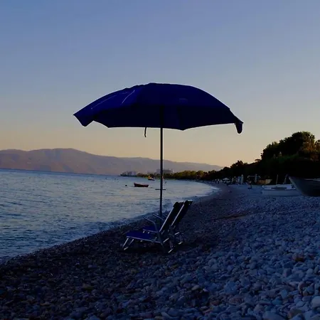 Pleasant Villa, 90 Meters From The Sea *