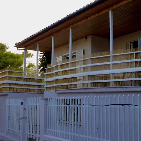 Pleasant Villa, 90 Meters From The Sea Διαμέρισμα Άγιοι Θεόδωροι